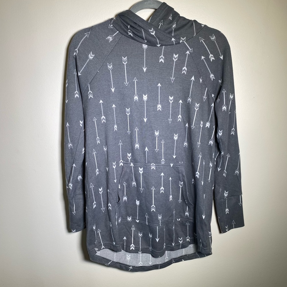 LulaRoe Amber hoodie lightweight  Gray arrow design with pouch Size: Small